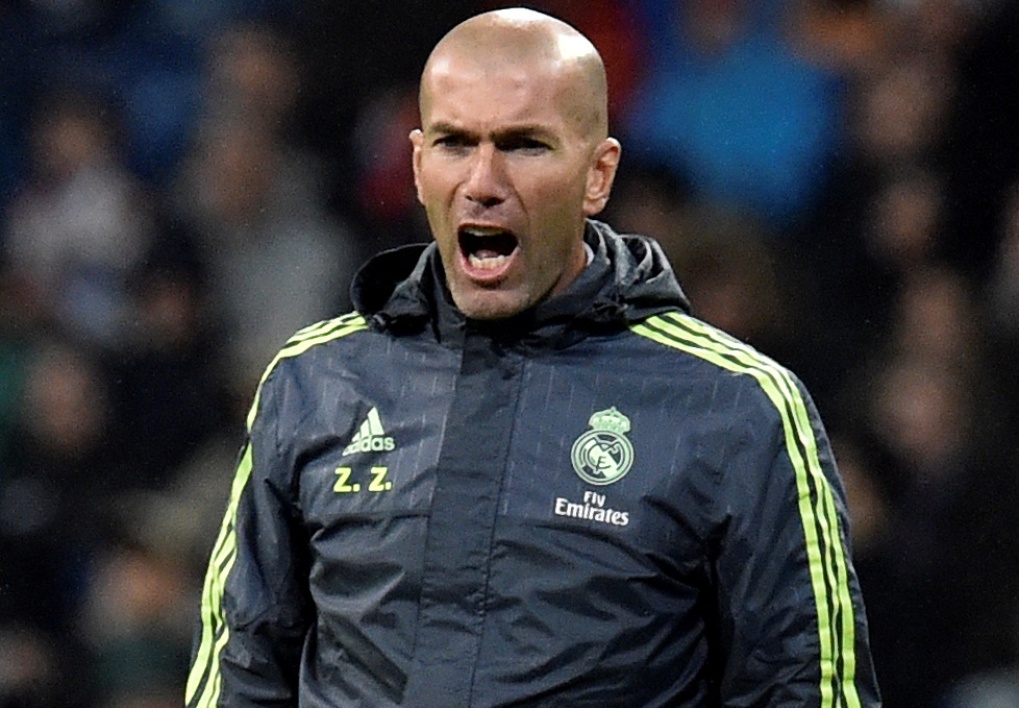 Zinédine Zidane revient au Real Madrid pour remplacer Santiago Solari