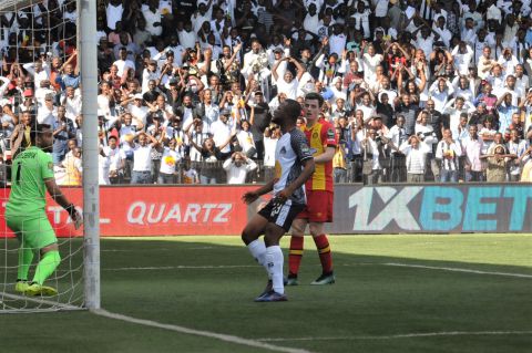 LES ESPOIRS DES CORBEAUX TOURNÉS EN ILLUSIONS FACE À ESPÉRANCE DE TUNIS