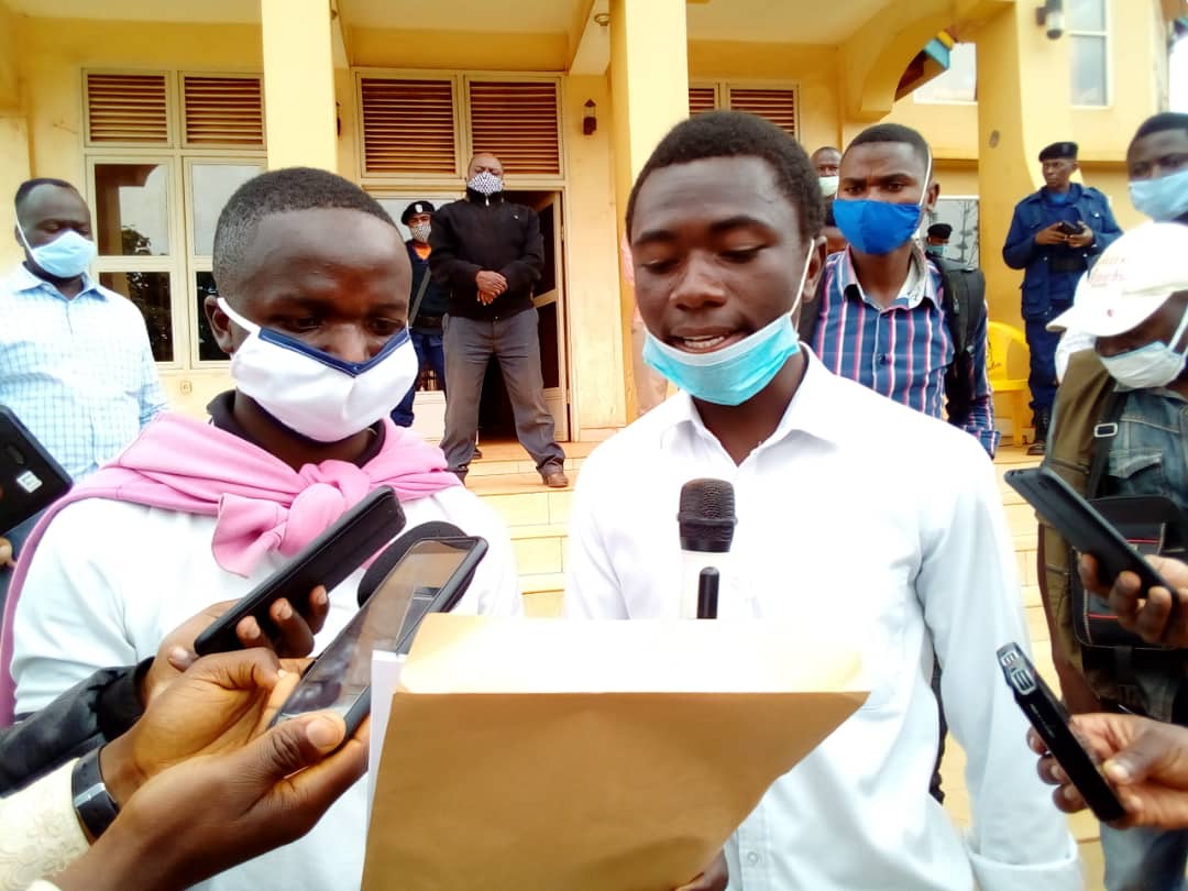 Butembo : Les élèves finalistes ont déposé leur mémorandum à l’autorité urbaine