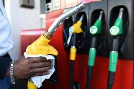 Nord-Kivu : 10 mille litres de carburant, octroyés par le gouvernement en appui à l’entretien du tronçon routier Ishasha-Kiwanja