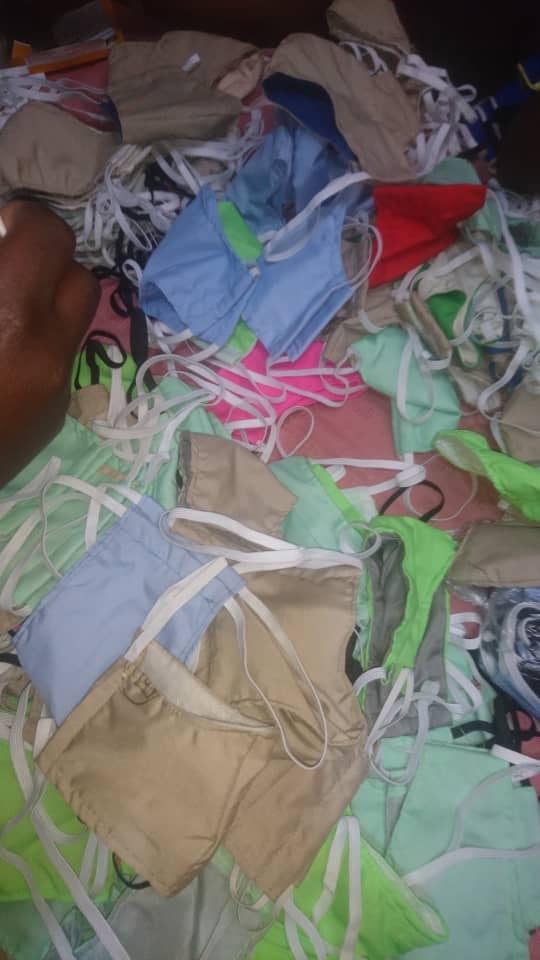 Port obligatoire des masques à Butembo, les couturiers dénoncent la hausse de prix des tissus