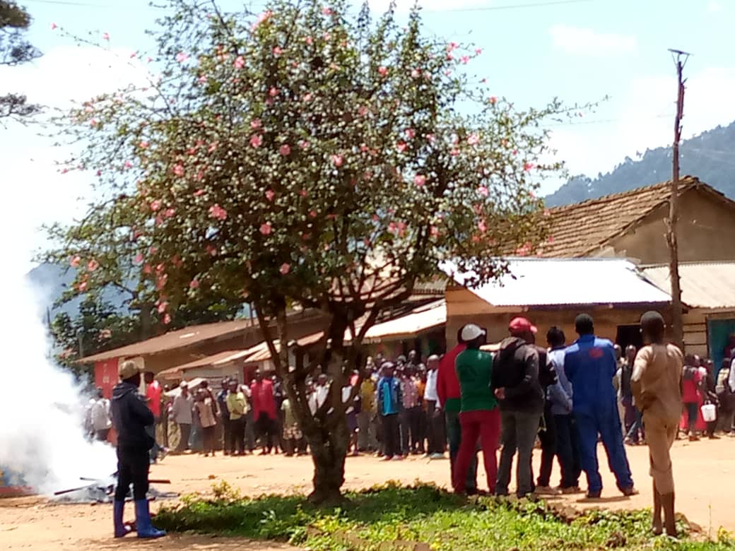 Lubero : La population s’oppose à la fermeture de la COOPECCO (Nord-Kivu)