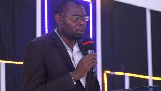 Dossier passeport : Un député national adresse une question orale à la ministre des affaires étrangères (RDC)