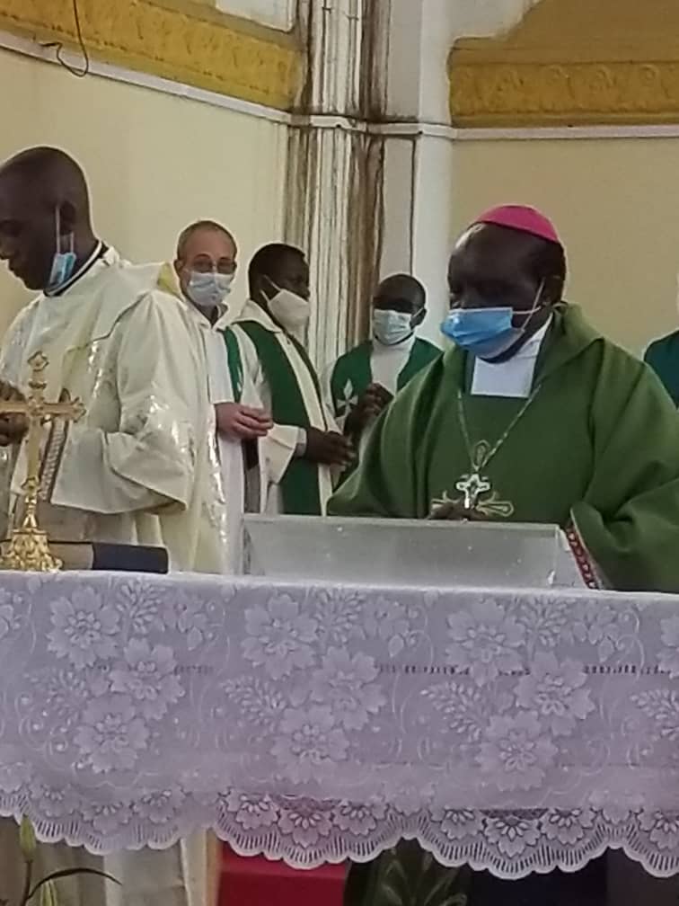 Kinshasa : L’évêque du diocèse de Butembo-Beni dénonce le silence des médias nationaux et internationaux sur les massacres perpétrés à Beni, Ituri et Minembwe