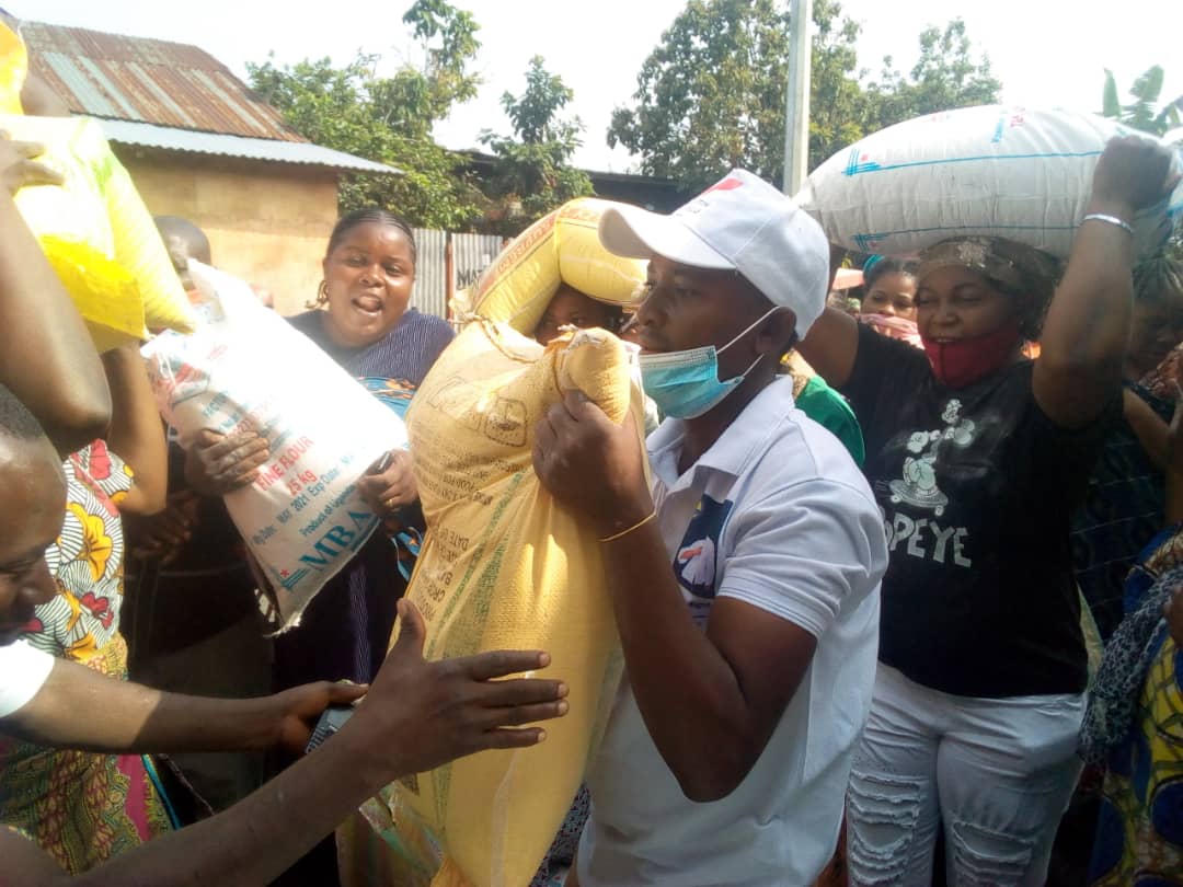 Goma: Le parti politique de Martin Fayulu assiste 1200 sinistrés du volcan.