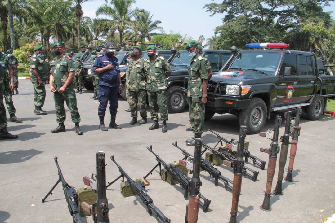 Masisi: 8 combattants APCLS et armes se sont rendus aux autorités militaires