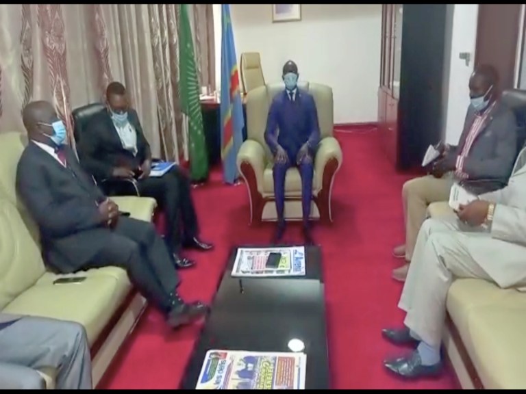 RDC-Ouganda: Les deux pays s&rsquo;engagent à mettre fin aux arrestations des pêcheurs du lac Edouard