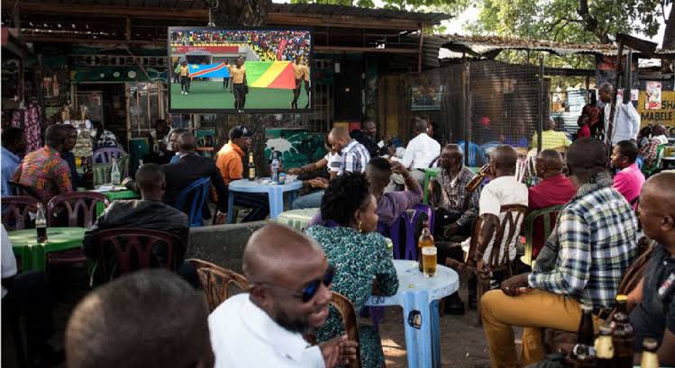Covid-19/Goma: Les mesures barrières bafouées dans les lieux de vente de boissons.