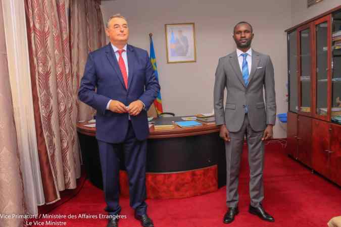 RDC-France: La France salue les efforts de Félix Tshisekedi dans la pacification de l&rsquo;est du pays.