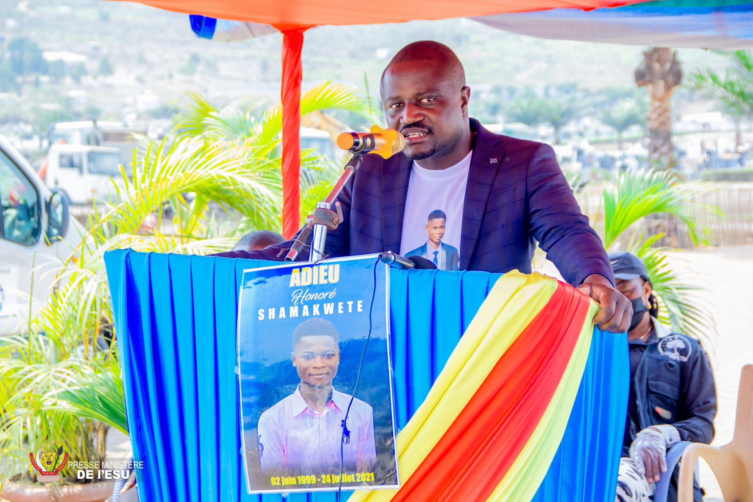 ESU: l&rsquo;oraison funèbre émouvante de Muhindo Nzangi à l&rsquo;étudiant Shamakwete.
