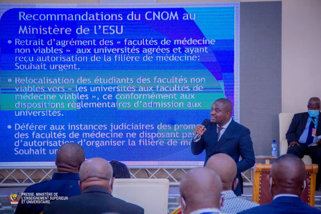 RDC-ESU: Les facultés de médecine non viables seront bientôt fermées.