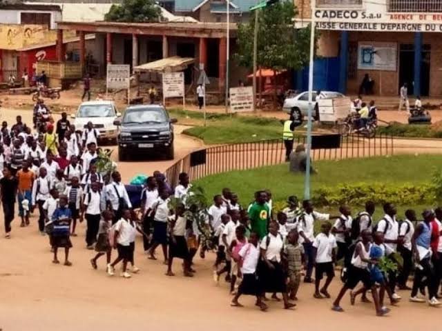 Beni:L&rsquo;intersyndicale des enseignants place des préalables pour une rentrée scolaire apaisée.