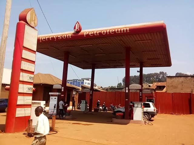 Butembo: Hausse du prix du carburant à la pompe.