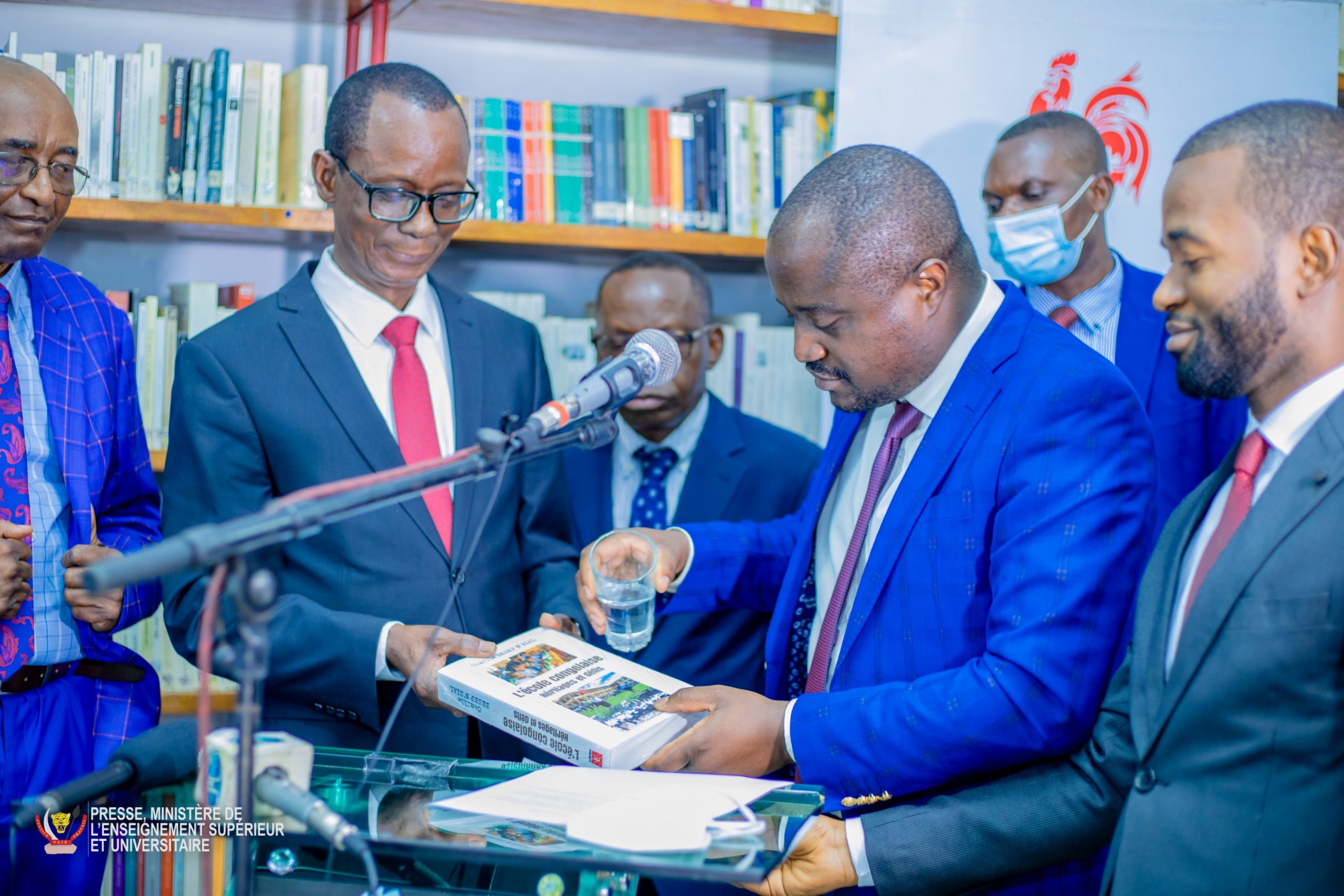 RDC : « L&rsquo;École congolaise : Héritages et Défis », c&rsquo;est le nouveau livre à retrouver dans les librairies du pays.