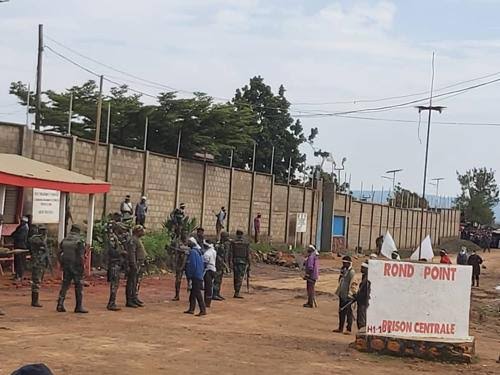 Bunia: deux personnes assassinées par des hommes armés en pleine ville