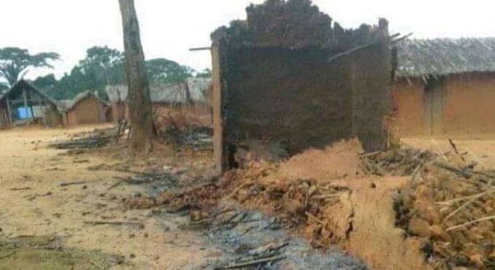 Irumu : Un mort et 4 motos brûlées par les présumés ADF à Ndalya