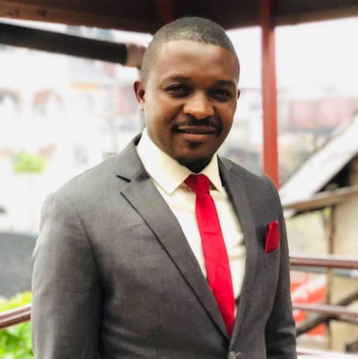 RDC : Le député Rémy Mukweso s&rsquo;insurge contre le Bureau de l&rsquo;Assemblée qui étouffe le débat à l&rsquo;hémicycle.