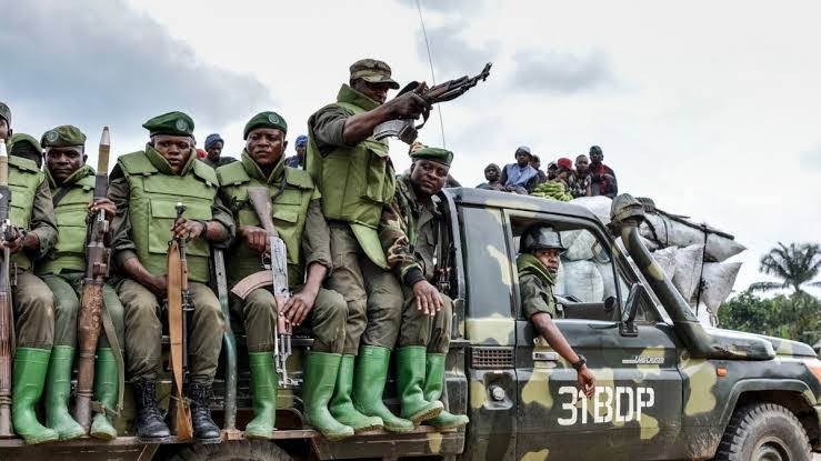 Lubero: Le commandant des opérations Sokola 1 en mission d&rsquo;évaluation de la situation sécuritaire dans ce territoire.