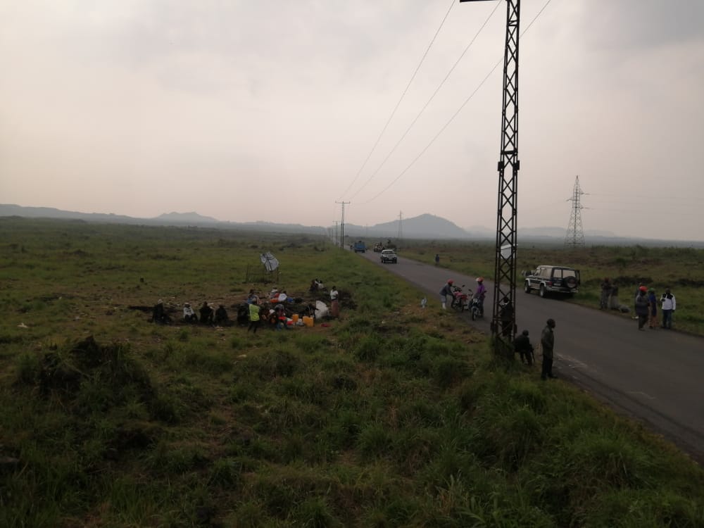 Masisi :le Conseil Territorial de la Jeunesse promet déposer une plainte pour l&rsquo;incendie des maisons de la population de Nzulo.