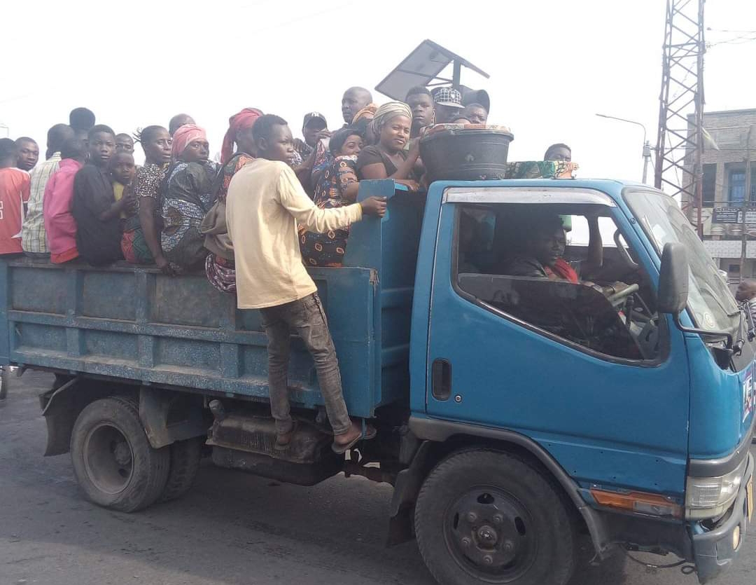 Nord-Kivu :les usagers de la route Masisi-Goma doivent s&rsquo;abstenir de voyager dans des camions pour éviter des accidents mortels.