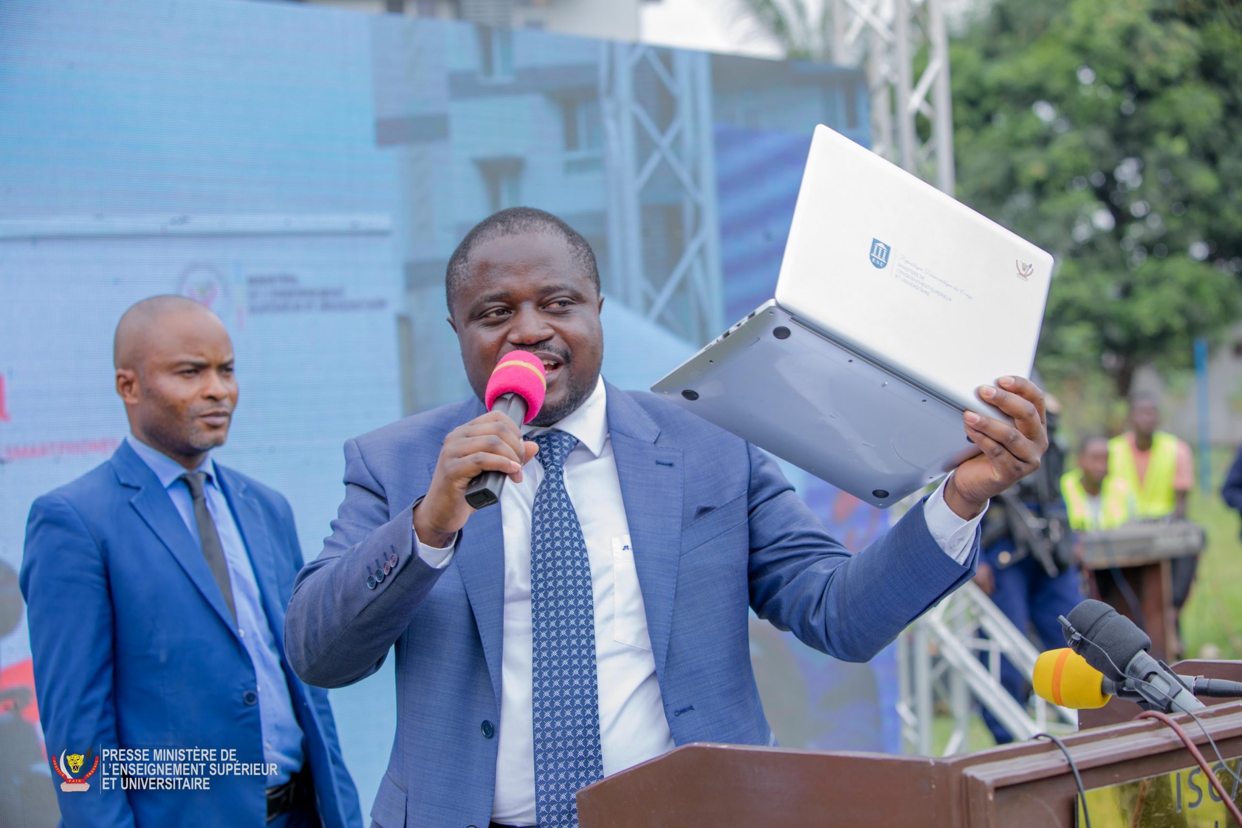 RDC : Connectivité à l&rsquo;ESU, 150000 ordinateurs à la disposition des étudiants d&rsquo;ici décembre.