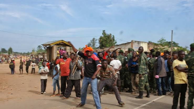 Lubero: un militaire brutalisé pour avoir tenté de voler les biens des habitants à Kirumba
