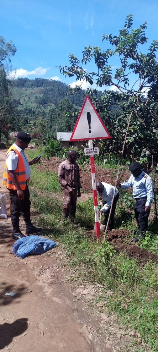 Lubero : La CNPR signale la dégradation du pont se trouvant sur l&rsquo;axe Mulo-Lukanga et appelle à la prudence routière (Nord-Kivu)