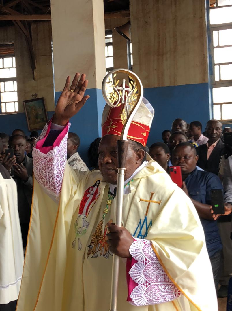 Butembo : 25ans de guerre et 25ans du ministère épiscopal, Monseigneur Paluku Sikuli Melchisédech puise sa force dans la prière
