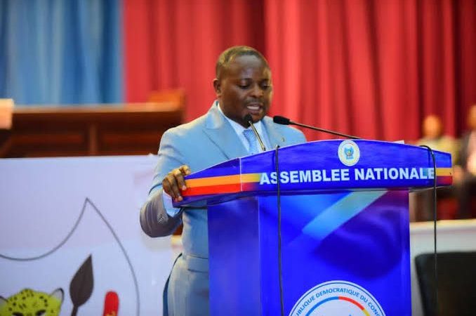RDC : L’Assemblée Nationale demande au ministre de finances la suppression de l’achat de bordereau de versement aux contribuables