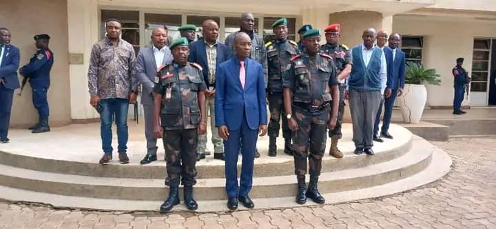 RDC: Visite officielle du Gouverneur Militaire du Nord-Kivu à Bukavu : Un pas vers une coopération renforcée