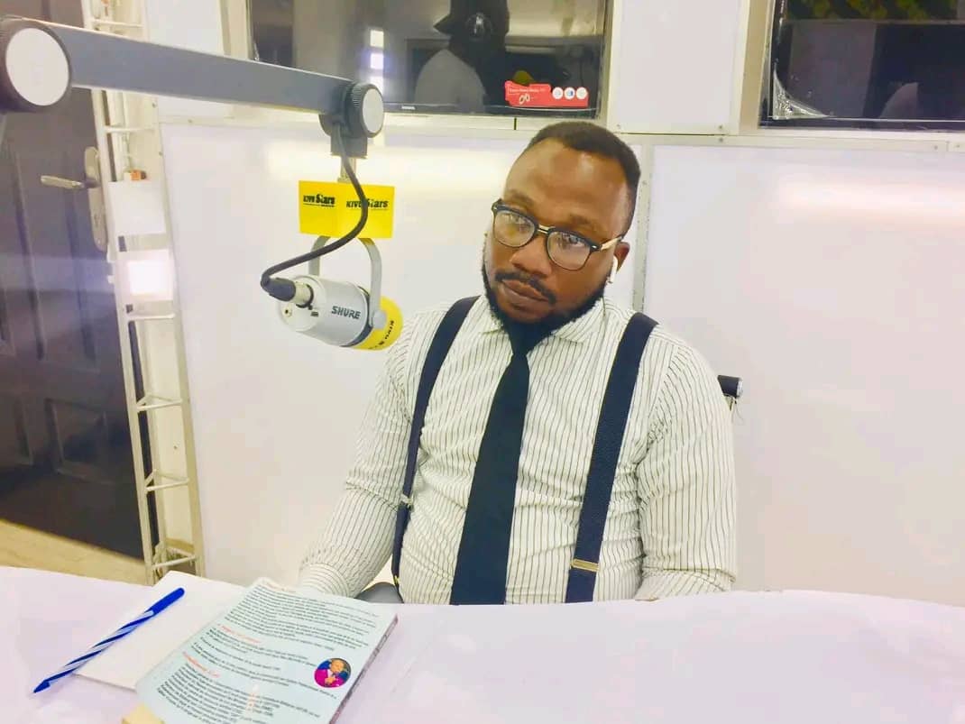 Crise à l&rsquo;Est: « La jeunesse de Goma n’est ni une milice, ni un bouclier politique » Yvan Simweray au Min État Muhindo Nzangi