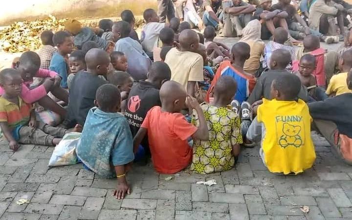 Nord-Kivu : la libération de centaines d’enfants dits “Maibobo” par l&rsquo;AFC-M23 ravive de graves inquiétudes sur les violations des droits de l’enfant à Goma