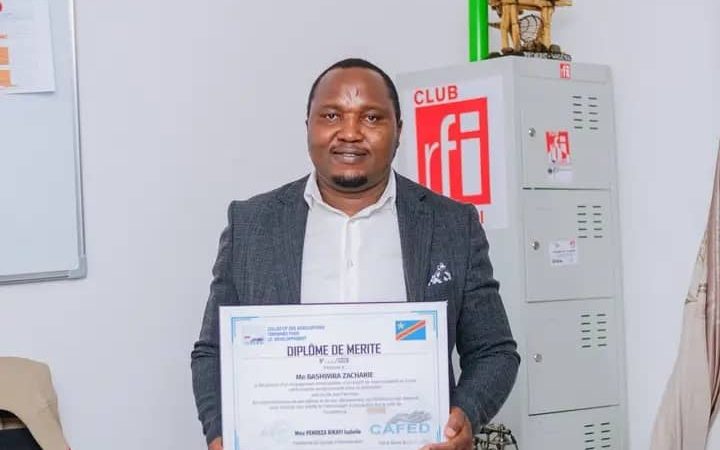 Goma : l’ONG CAFED honore le coordonnateur du Club RFI RDC/ASBL pour son engagement en faveur des droits des femmes