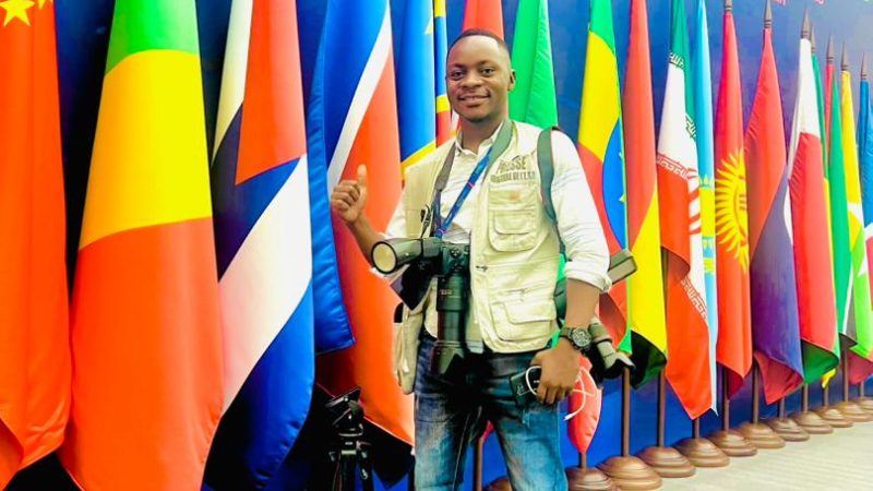 L’œil des institutions : Muyisa Kahangavale Son, l’art de sublimer l’action publique en images